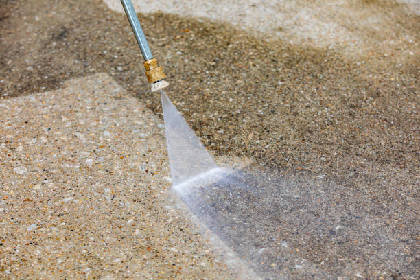 Best Spring Cleaning  in Hutchison, VA